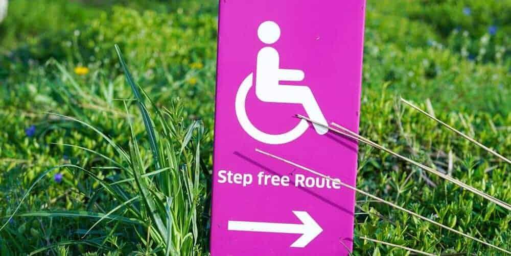 Guide for disabled people traveling to France