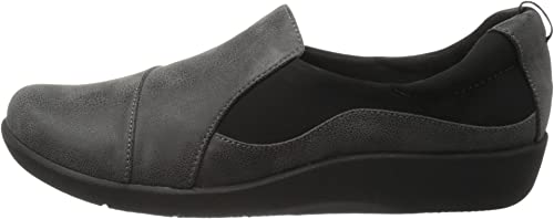 Clarks Women's CloudSteppers Loafer