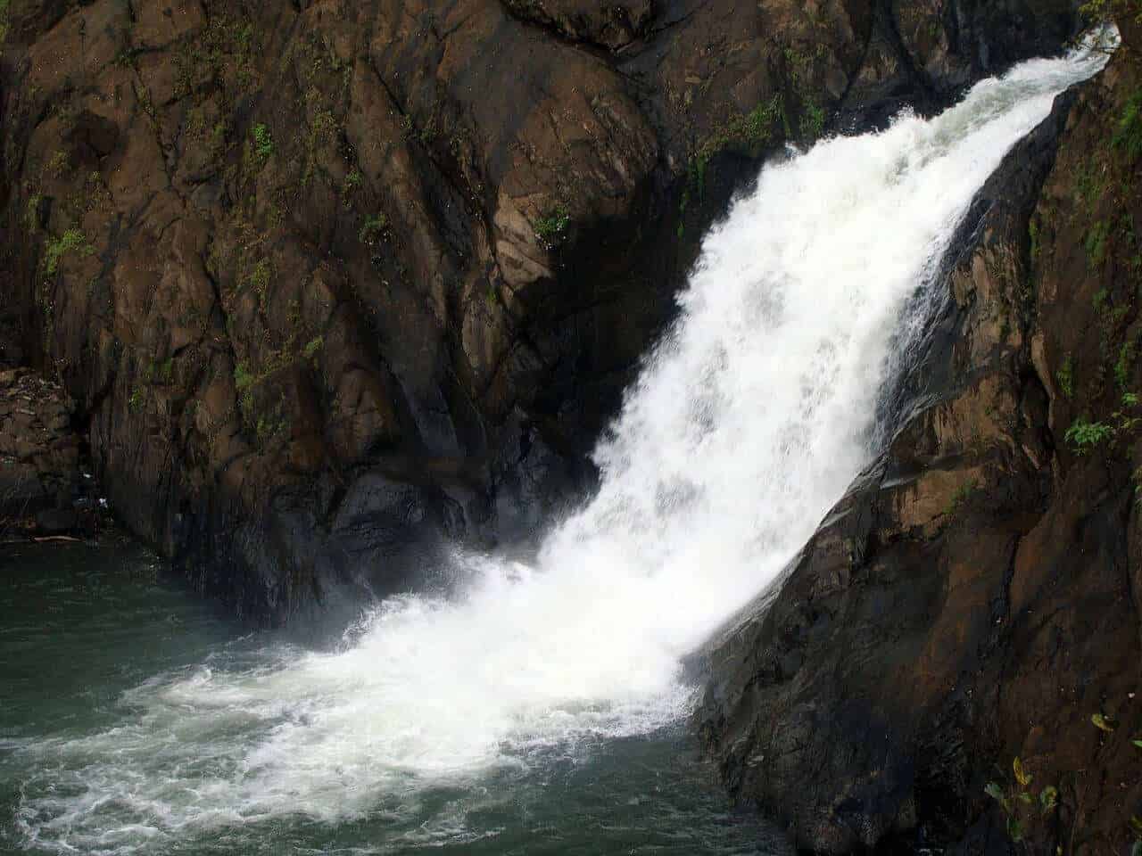 Dudhsagar waterfalls - Goa Travel Guide