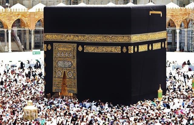 Islamic-prayer-place-New-year-mecca