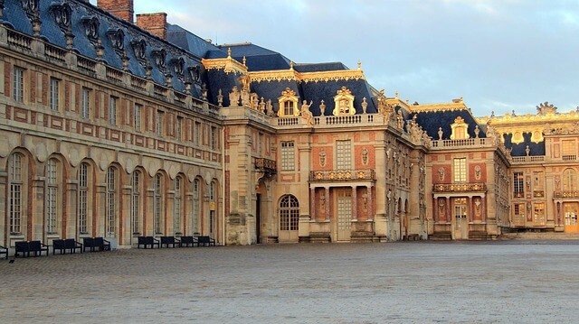 Palace - Chateau de Versailles Travel Guide