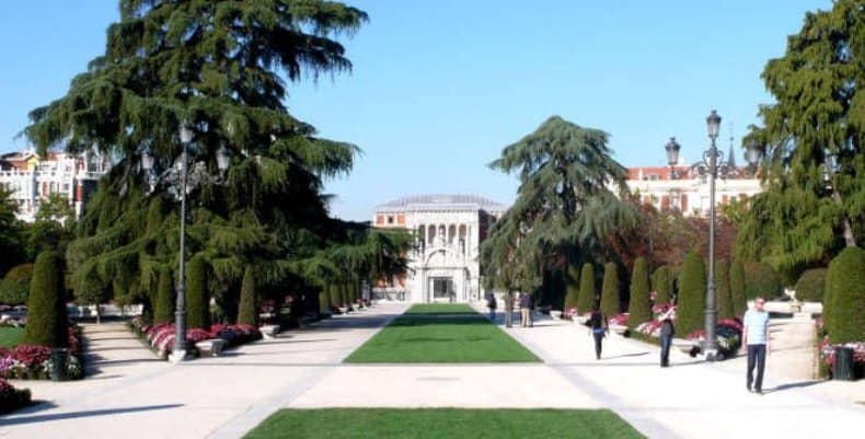 Parque-de-ElRetiro-madrid-spain