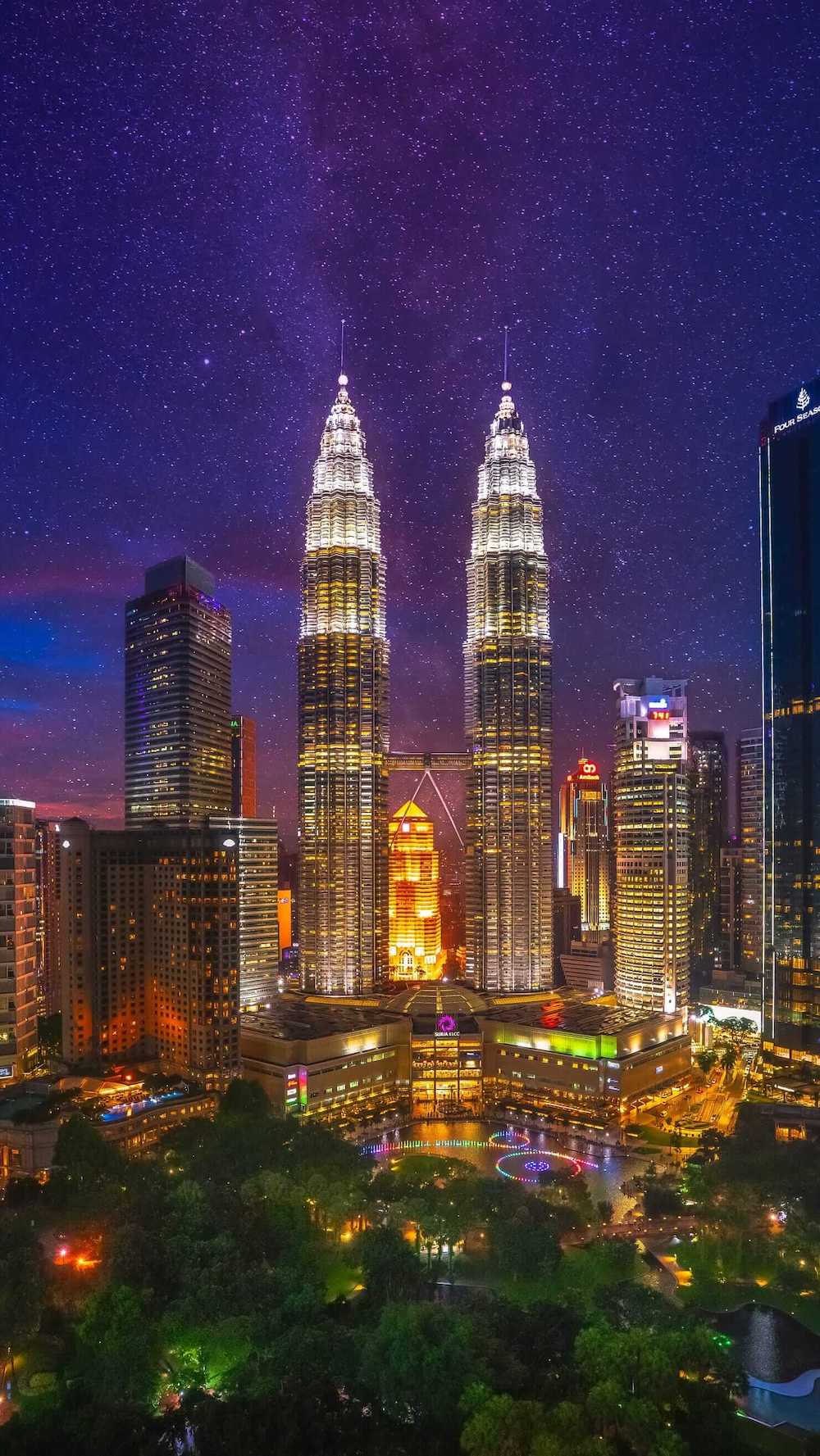 Petronas Towers, Kuala Lumpur, Malaysia