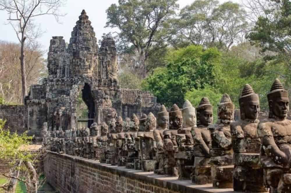 Guide to visit Angkor Wat