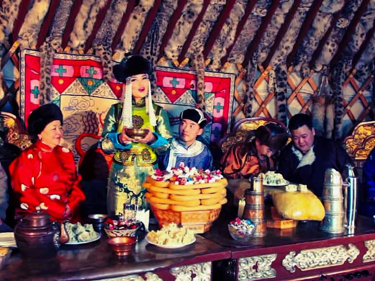 Tsagaan-Sar-Mongolian-new-year