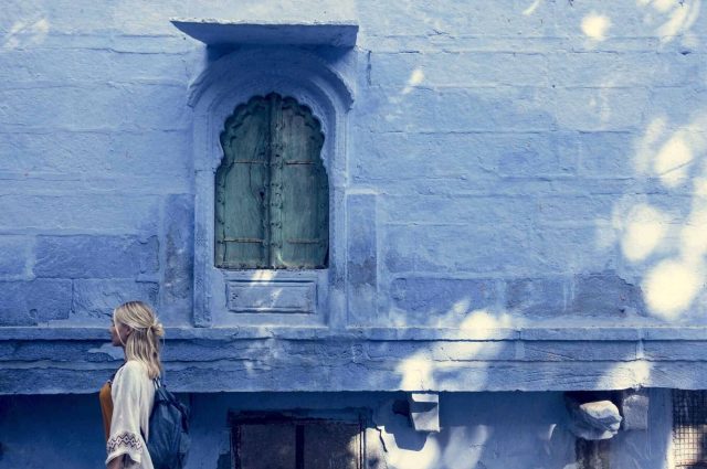 Western woman exploring the blue city of Jodhpur