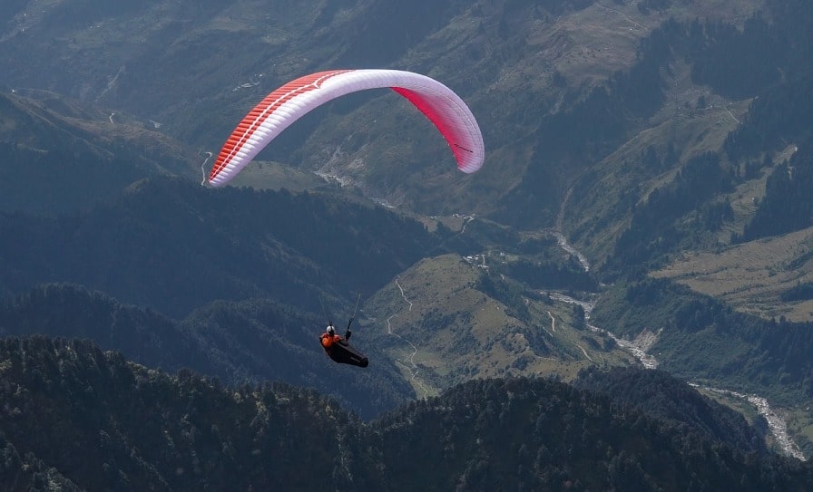 paragliding-Panchgani-Maharshtra-India