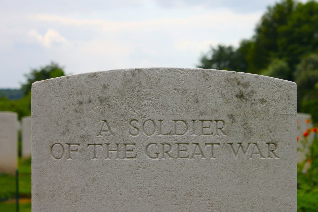 tomb of soldier