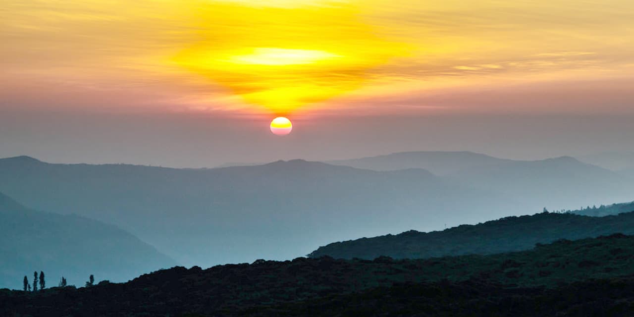 wilson-point-sunrise-point-mahabaleshwar-India