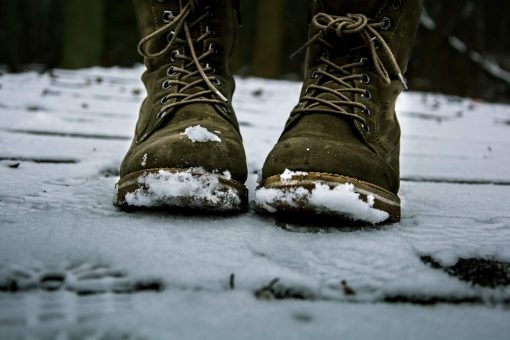 winter travel shoes for men
